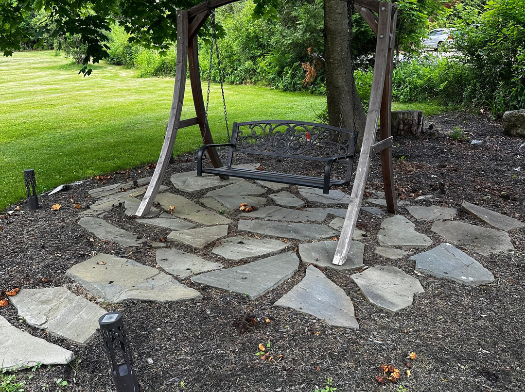 Manor House Inn主图