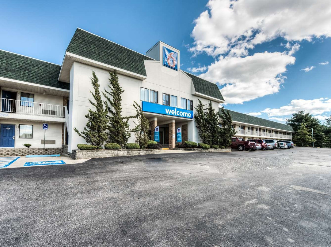 Mystic Country酒店住宿-Motel 6 Niantic, CT - New London