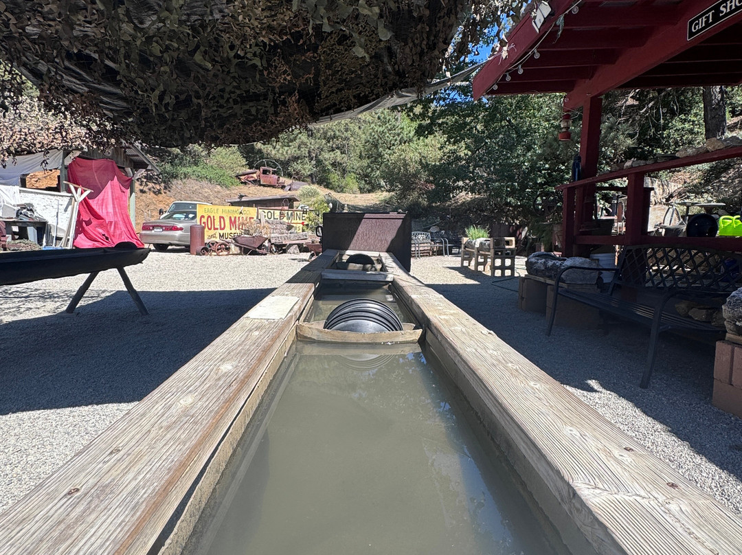 Eagle and High Peak Mine-朱利安必去景点