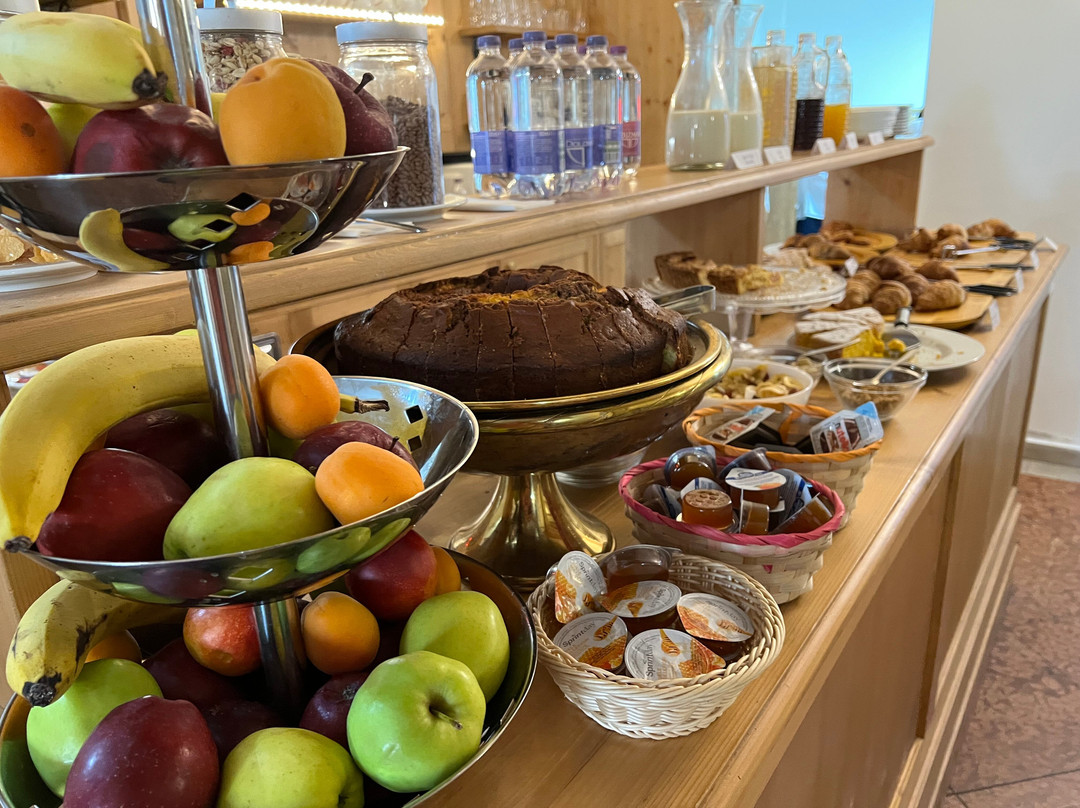 贝尔韦代雷丽城酒店