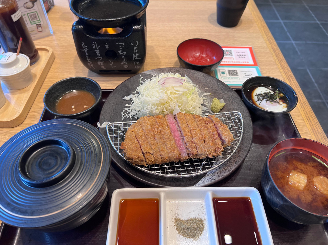 牛カツ京都勝牛 四谷三丁目店