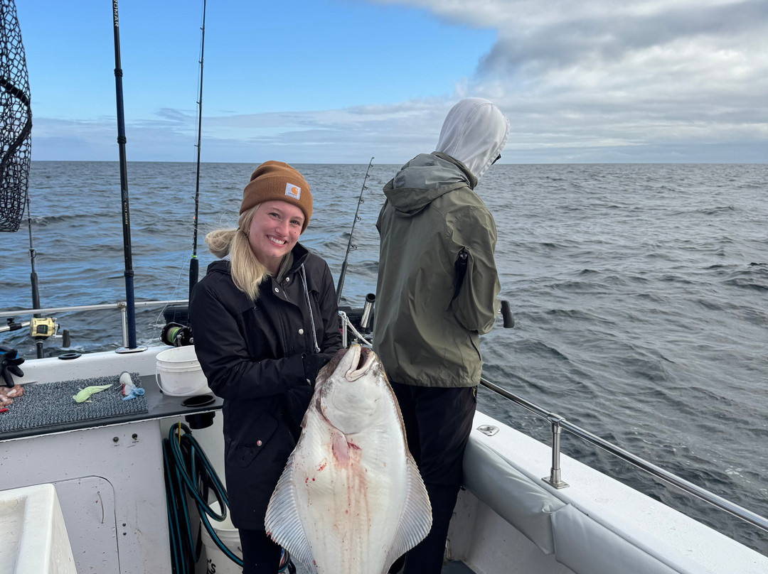 North Country Charters-荷马必去景点