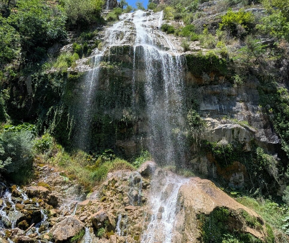 Sotira Waterfall-Gramsh必去景点