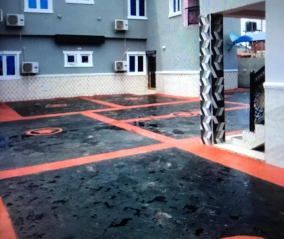 Deep Diamonds Hotel And Suites