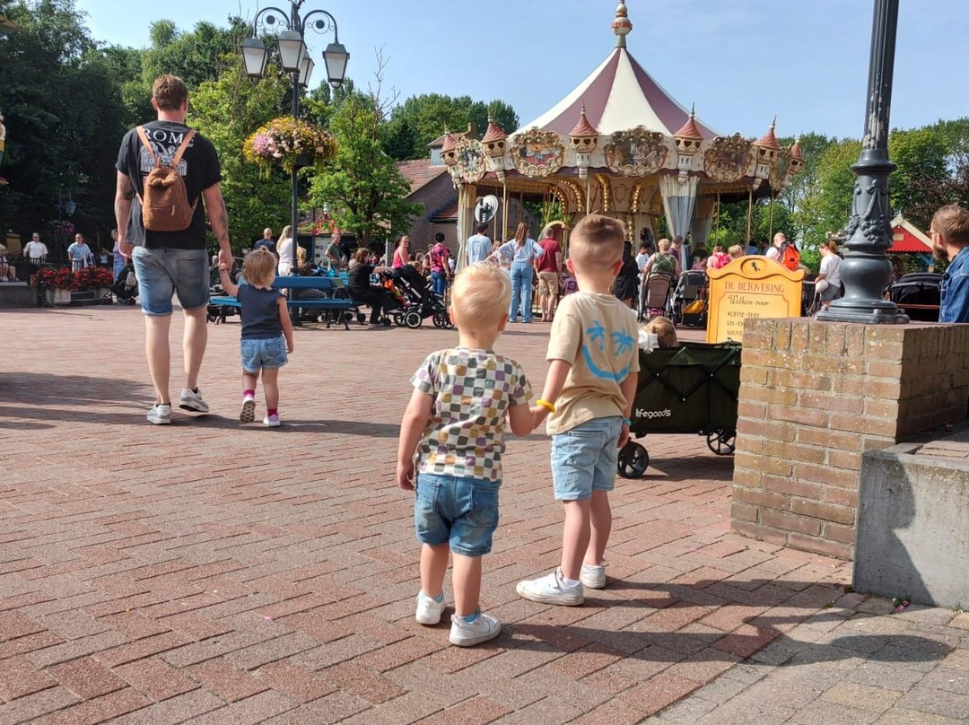 Sprookjeswonderland-恩克赫伊曾必去景点