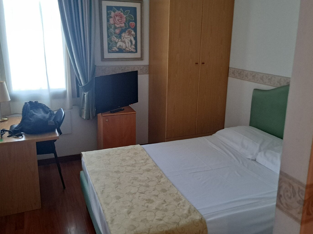 斯皮纳里酒店主图