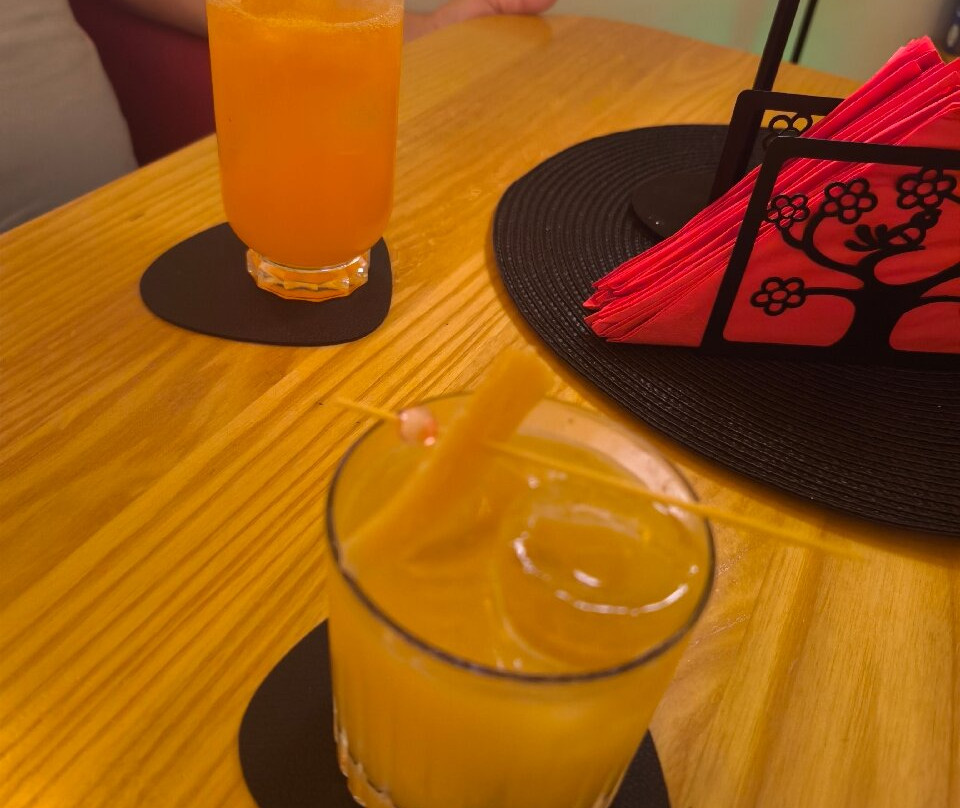 The Duke Cocktail Lounge Bar-拉马达莱娜必去景点