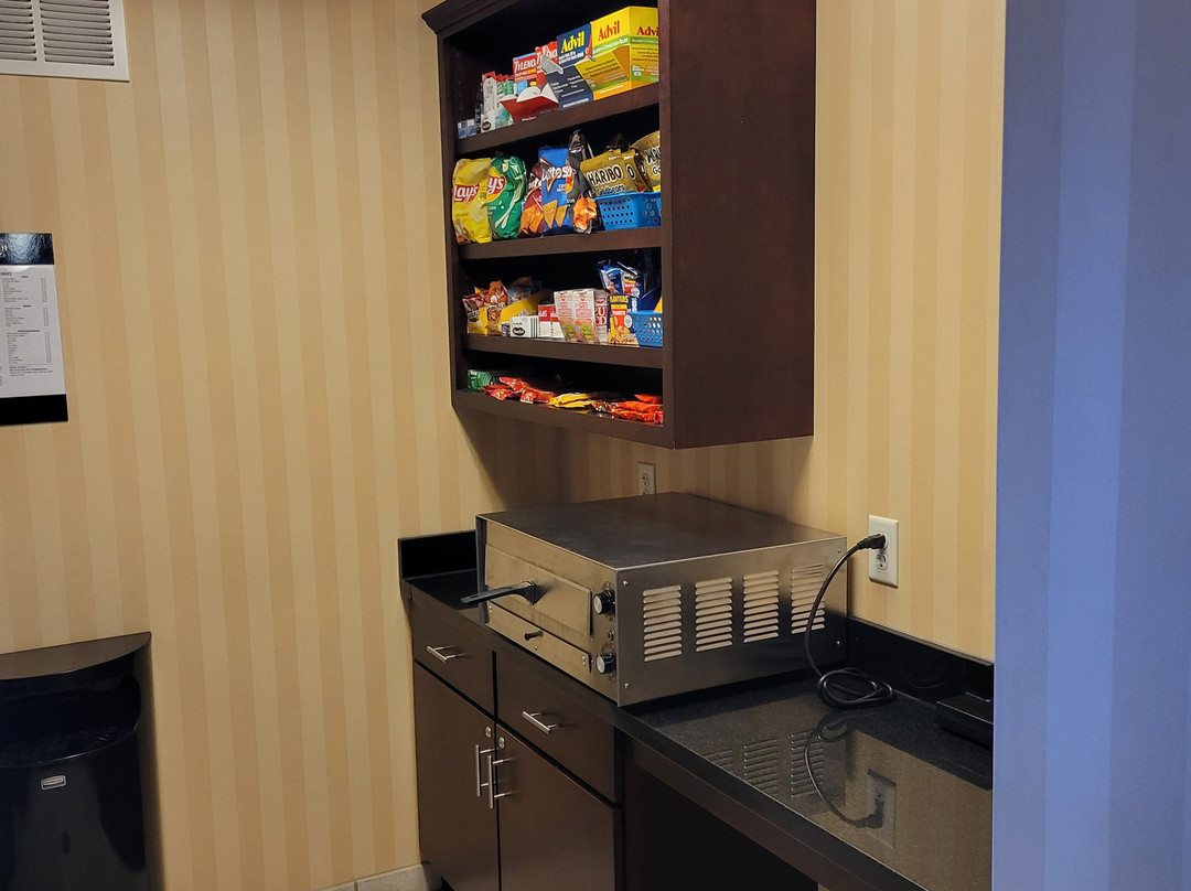 Cobblestone Inn And Suites - Langdon主图