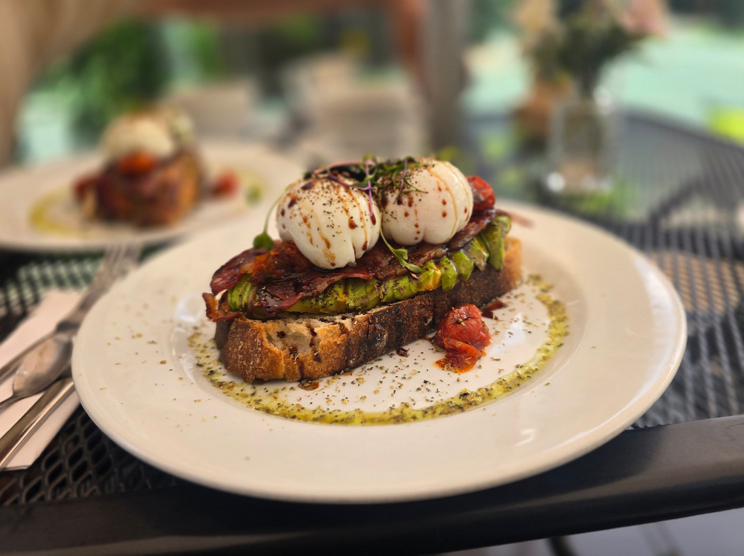 Macchiato Caffé & Patisserie