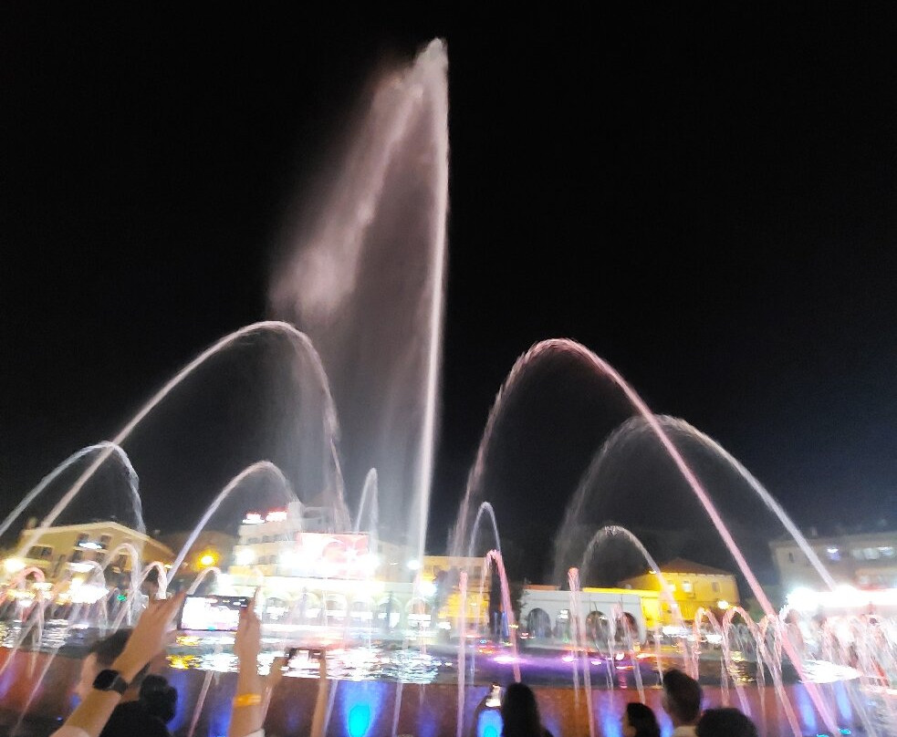 Dancing Fountains-马尔马里斯必去景点