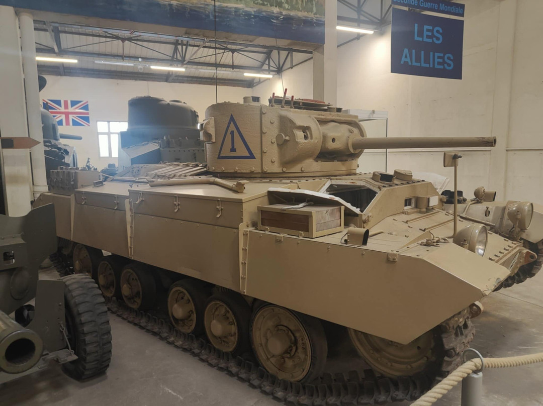Musée Des Blindés-梭缪尔必去景点