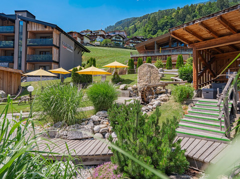 克泽比则霍夫酒店主图