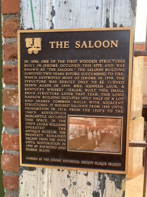 Paul & Jerrys Saloon