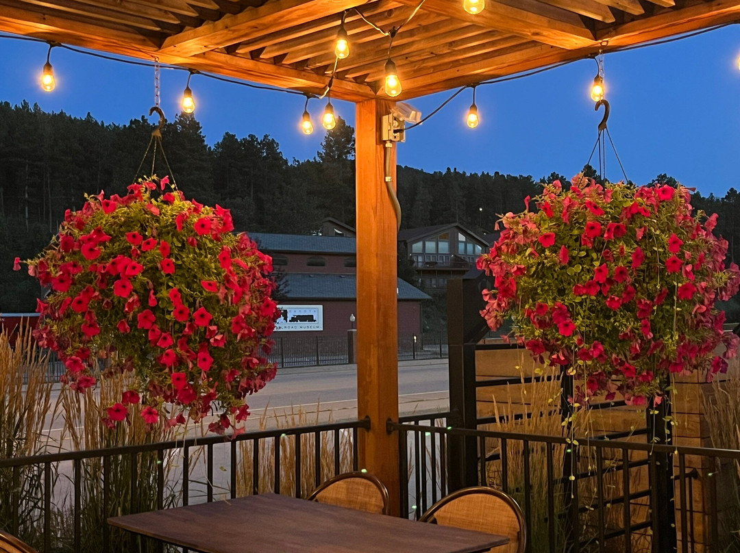 LemonGrass Bar & Kitchen