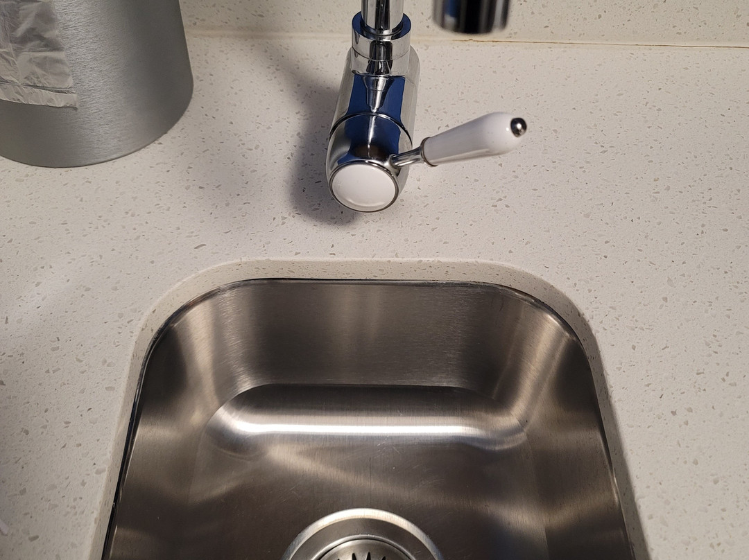 Holiday Inn Express & Suites Oshkosh-sr 41 By IHG主图