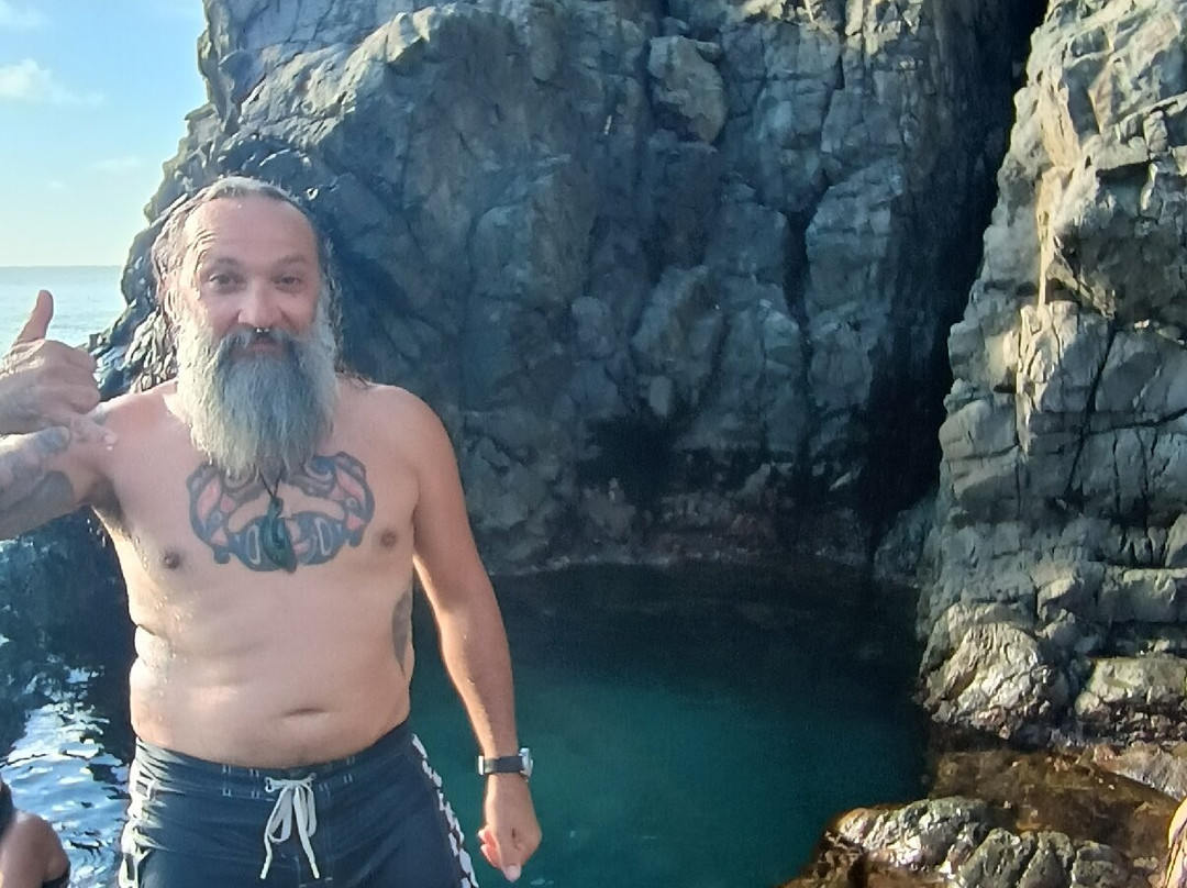 Praia do Cachorro-费尔南多-迪诺罗尼亚群岛必去景点