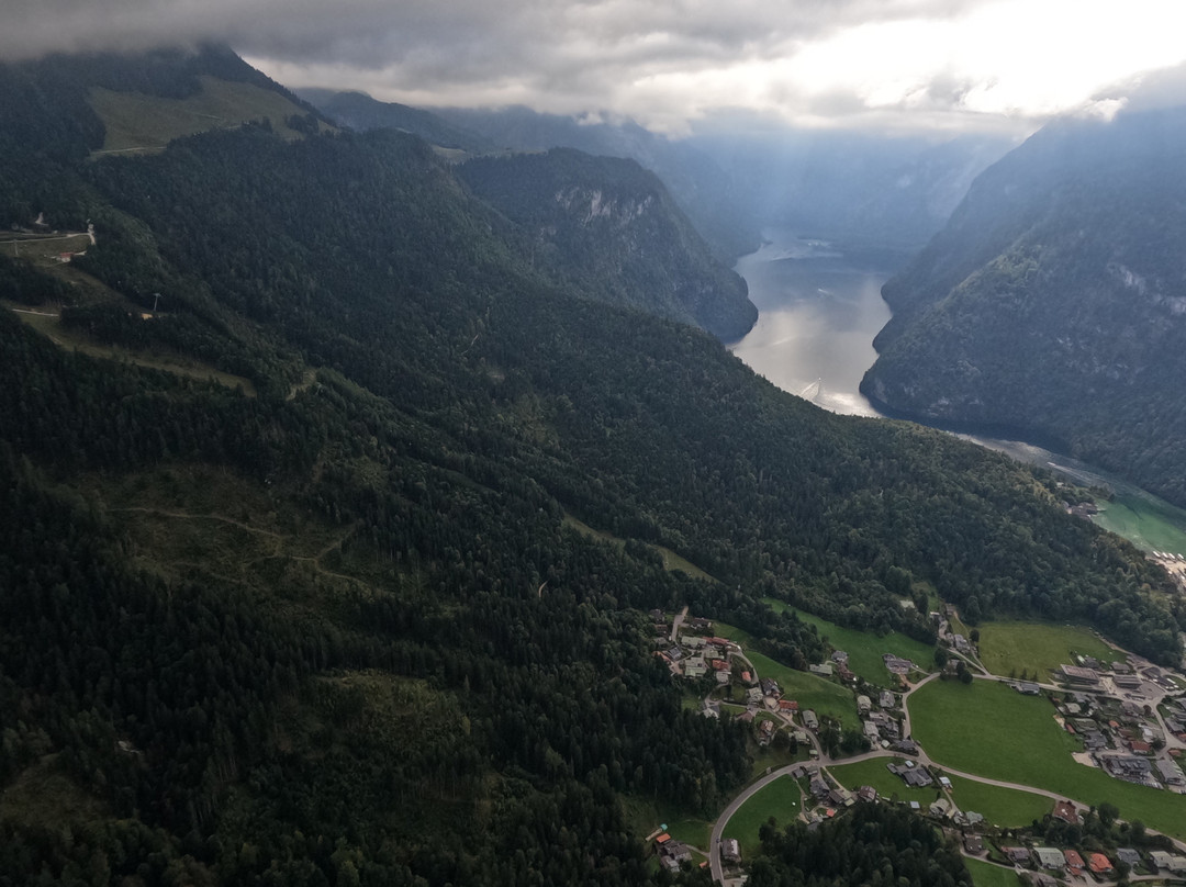 FlyTandem Paragliding-舍瑙阿姆克尼格塞必去景点