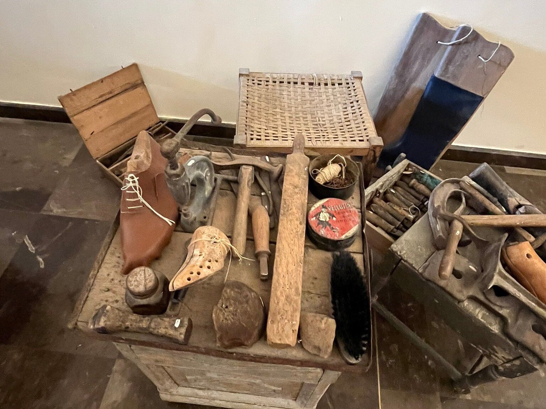 Museo degli Arnesi di Una Volta-莫迪卡必去景点