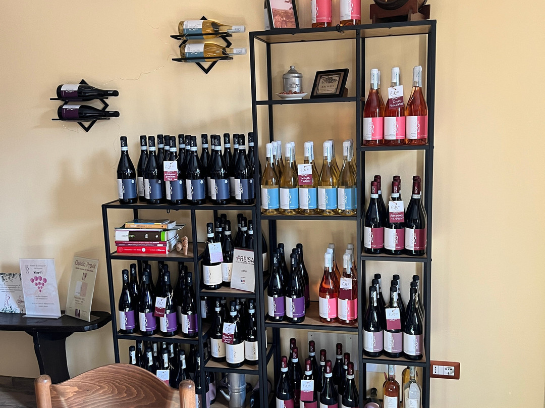 Cantina Roggero Vini - Albugnano-Albugnano必去景点