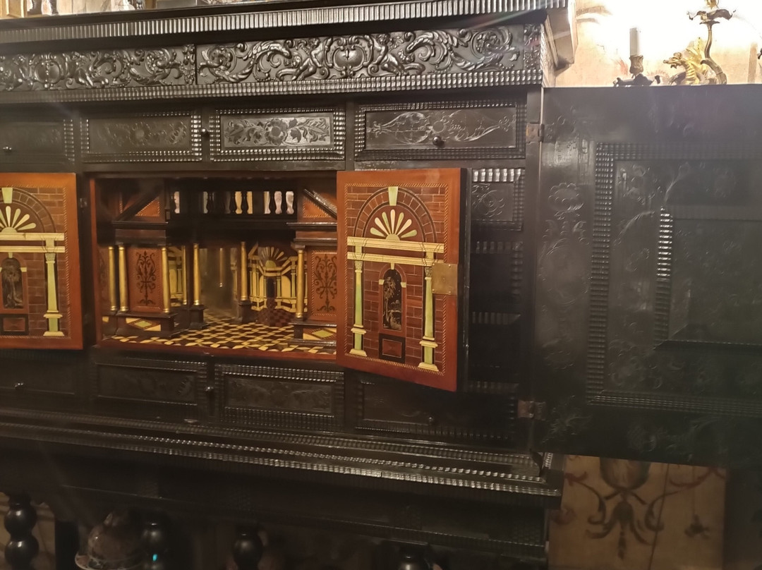 Casa E Collezione Laura-Ospedaletti必去景点