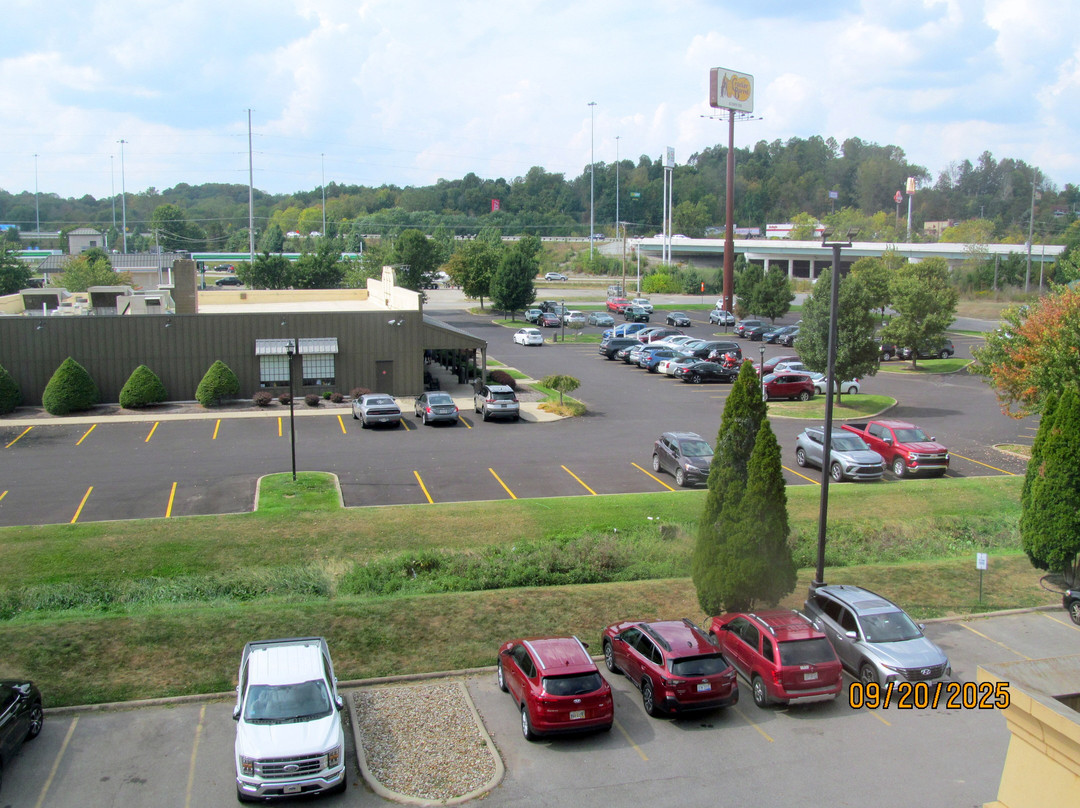 La Quinta Inn & Suites by Wyndham Mansfield OH主图