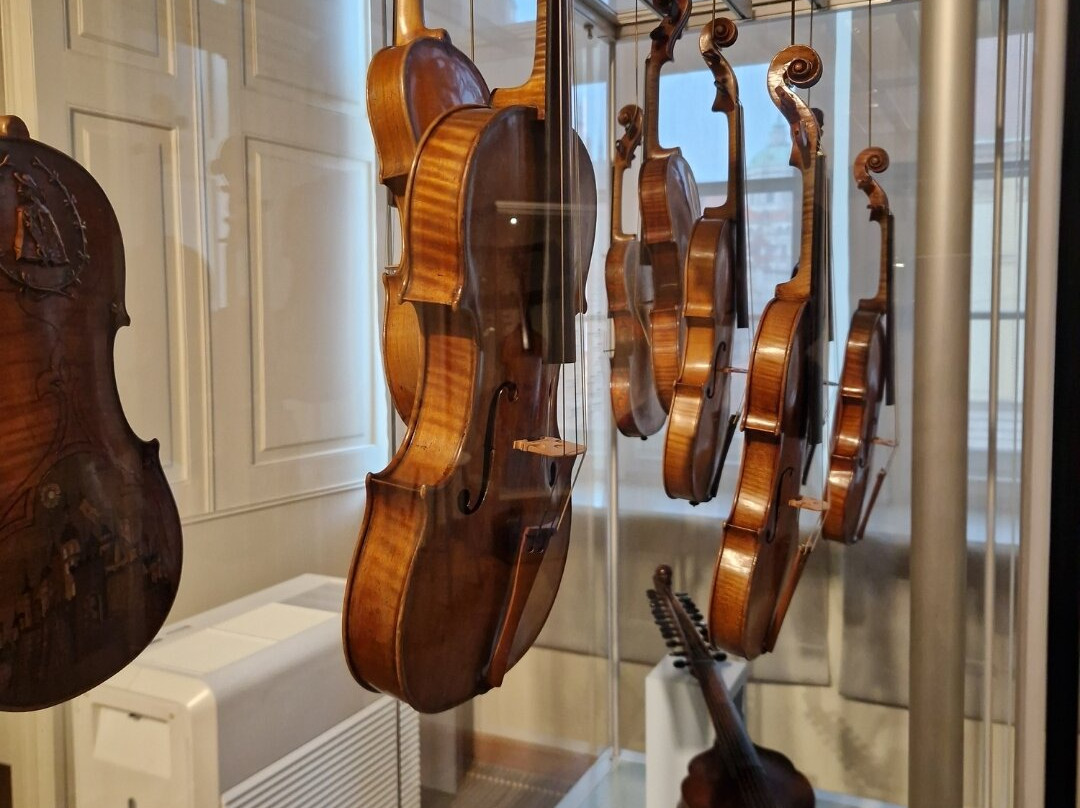 Museum Of Music-塔博尔必去景点