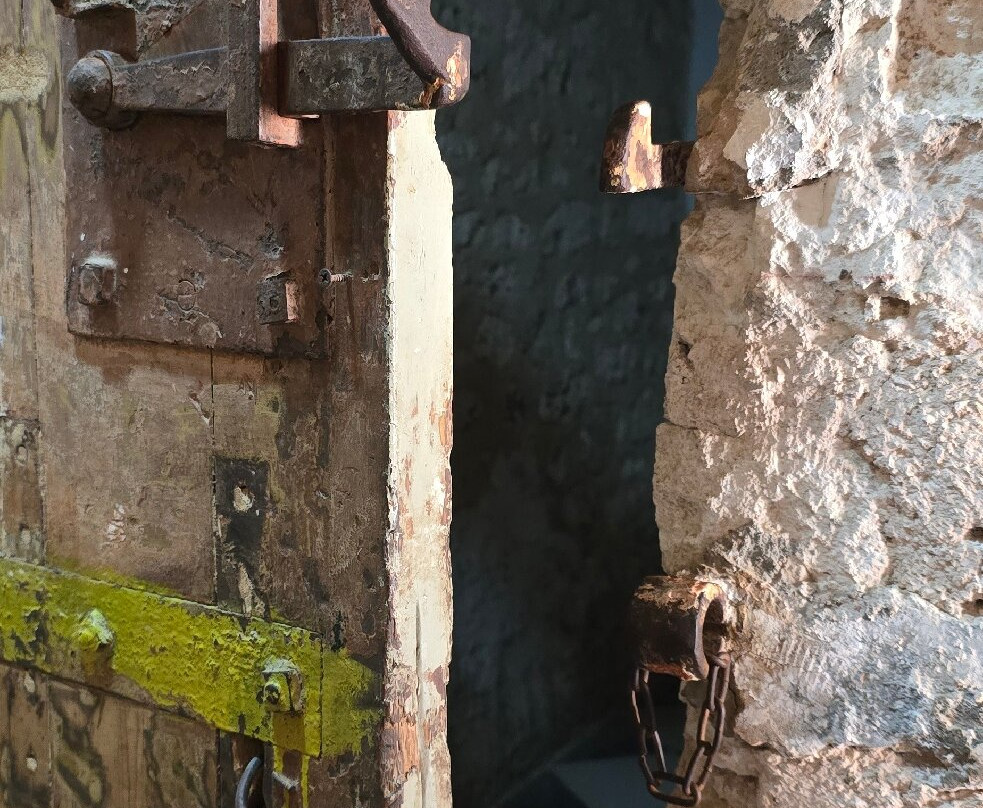 Arène d'Eckmuhl-奥兰必去景点