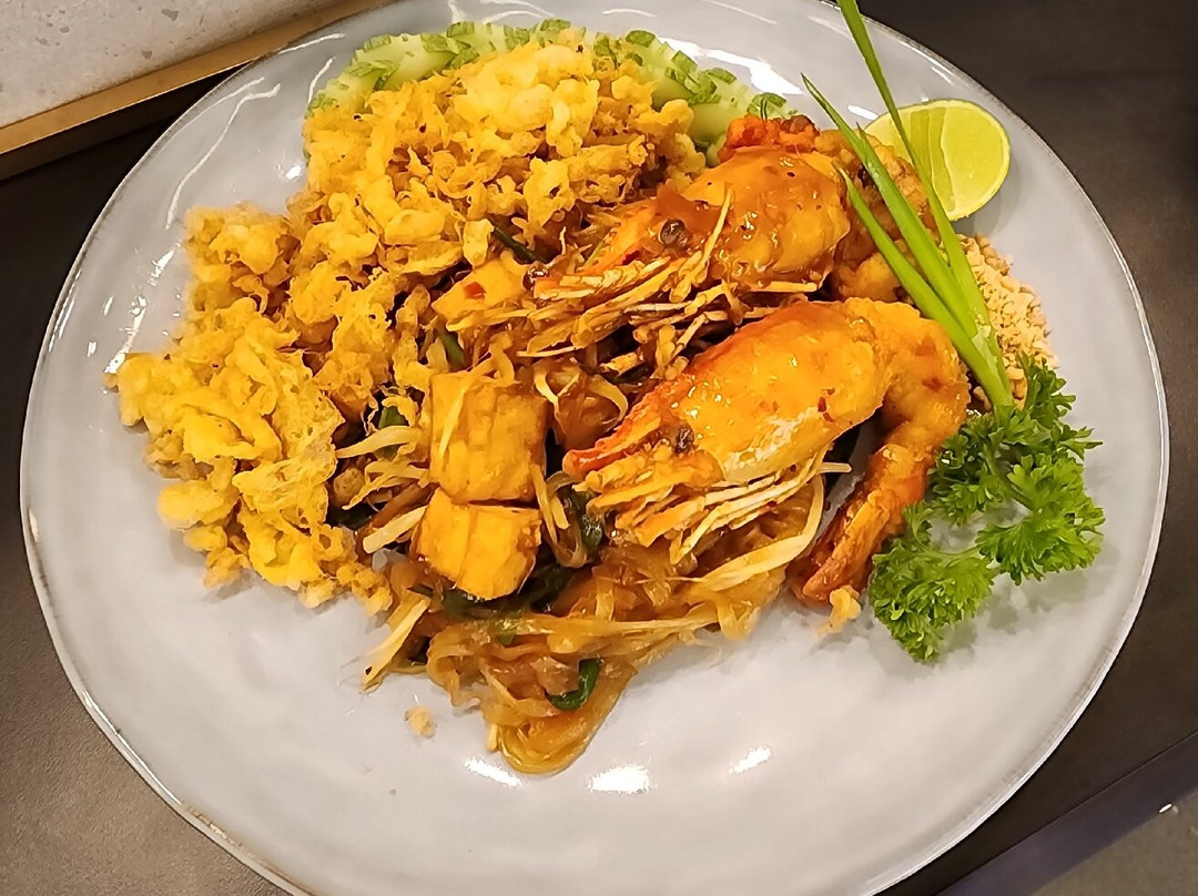 Ebisu Dining Bar & Cocktail Lounge