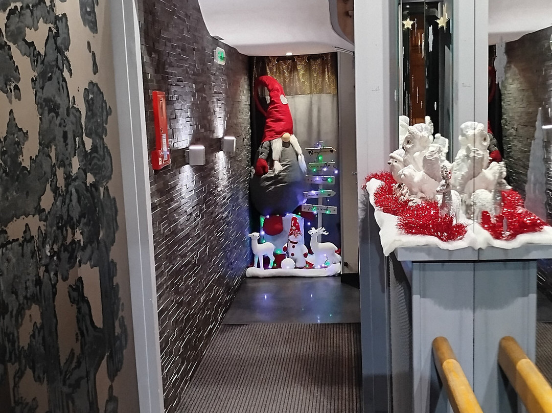 雷斯当斯酒店主图