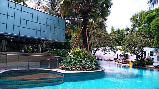 雅加达希尔顿逸林酒店主图