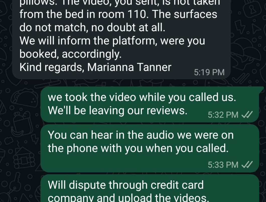 小羚羊酒店主图