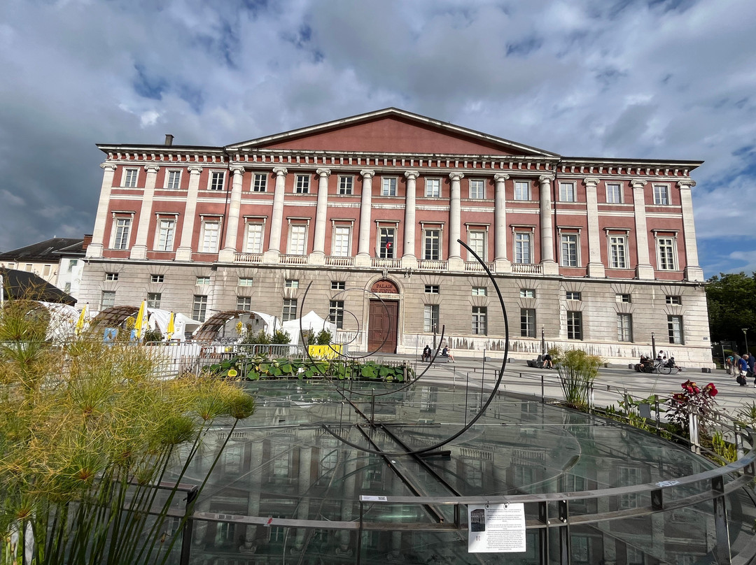 Palais de Justice-尚贝里必去景点