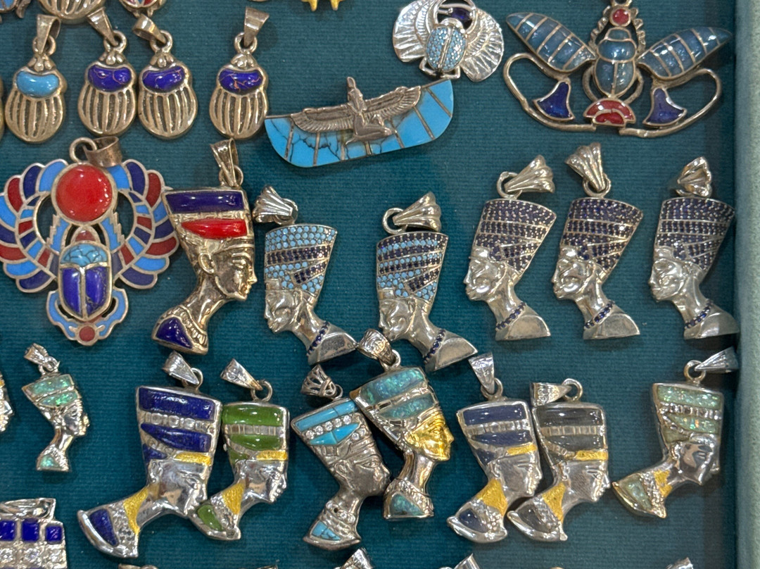 Golden Bird Bazaar-吉萨必去景点