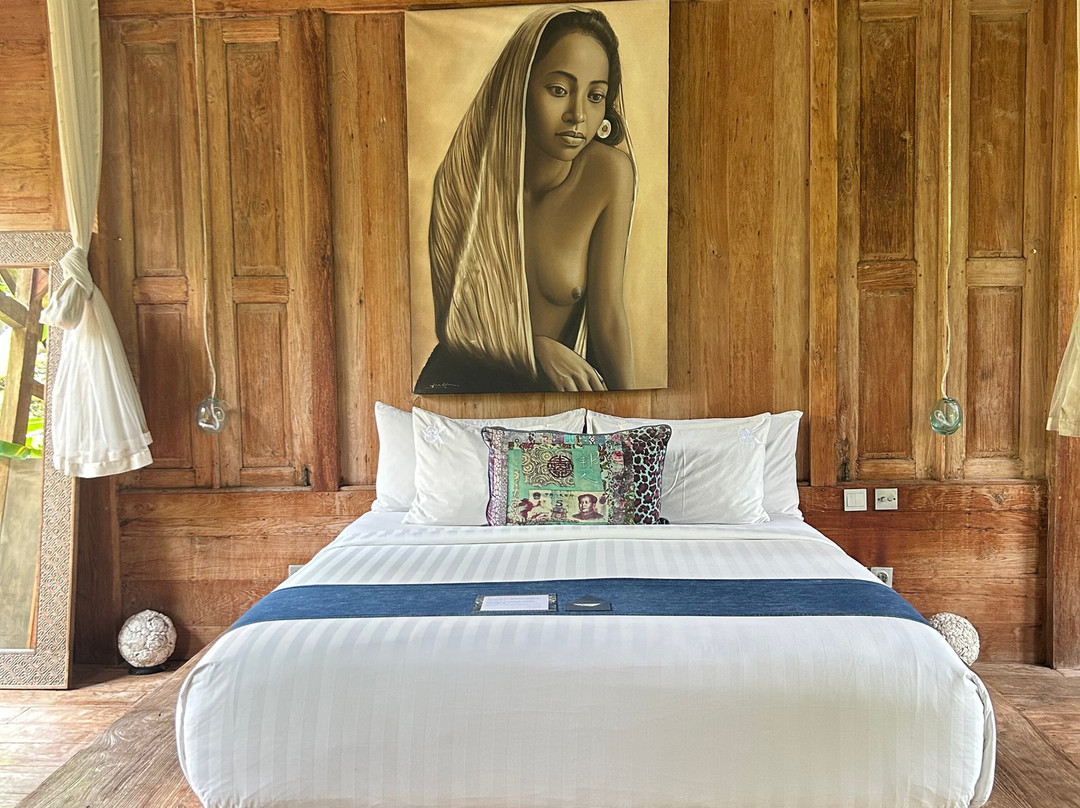 Blue Karma Village主图