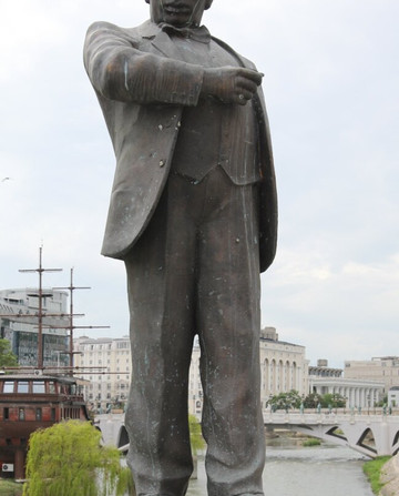Skopje Art Bridge-斯科普里必去景点