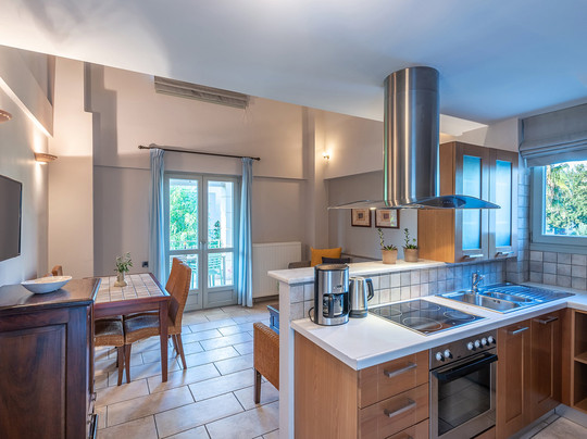 华美伦式公寓酒店主图