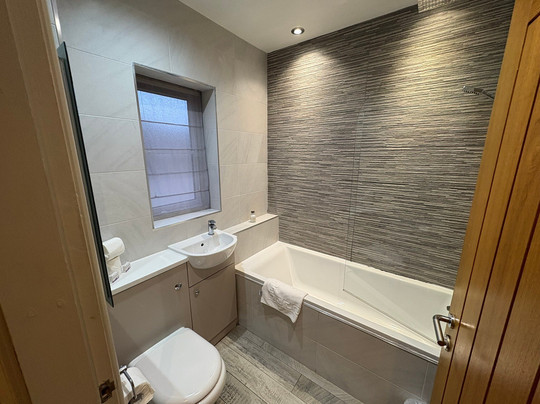 Cock O'Barton Bedrooms主图