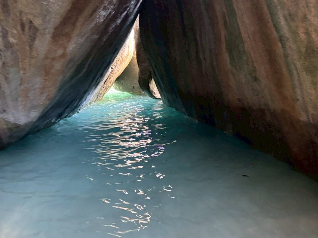 Sunsail-托土拉必去景点