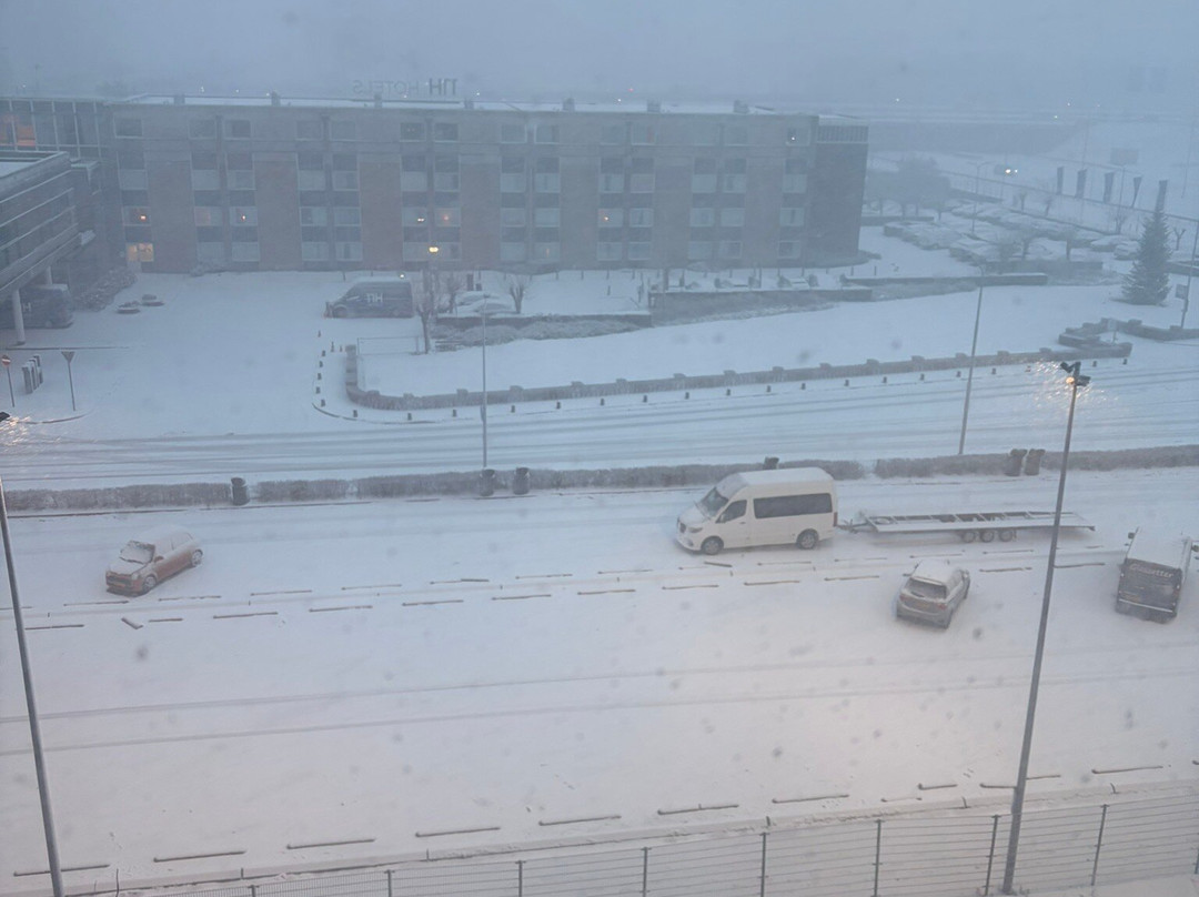 Bastion Hotel Amsterdam Airport主图