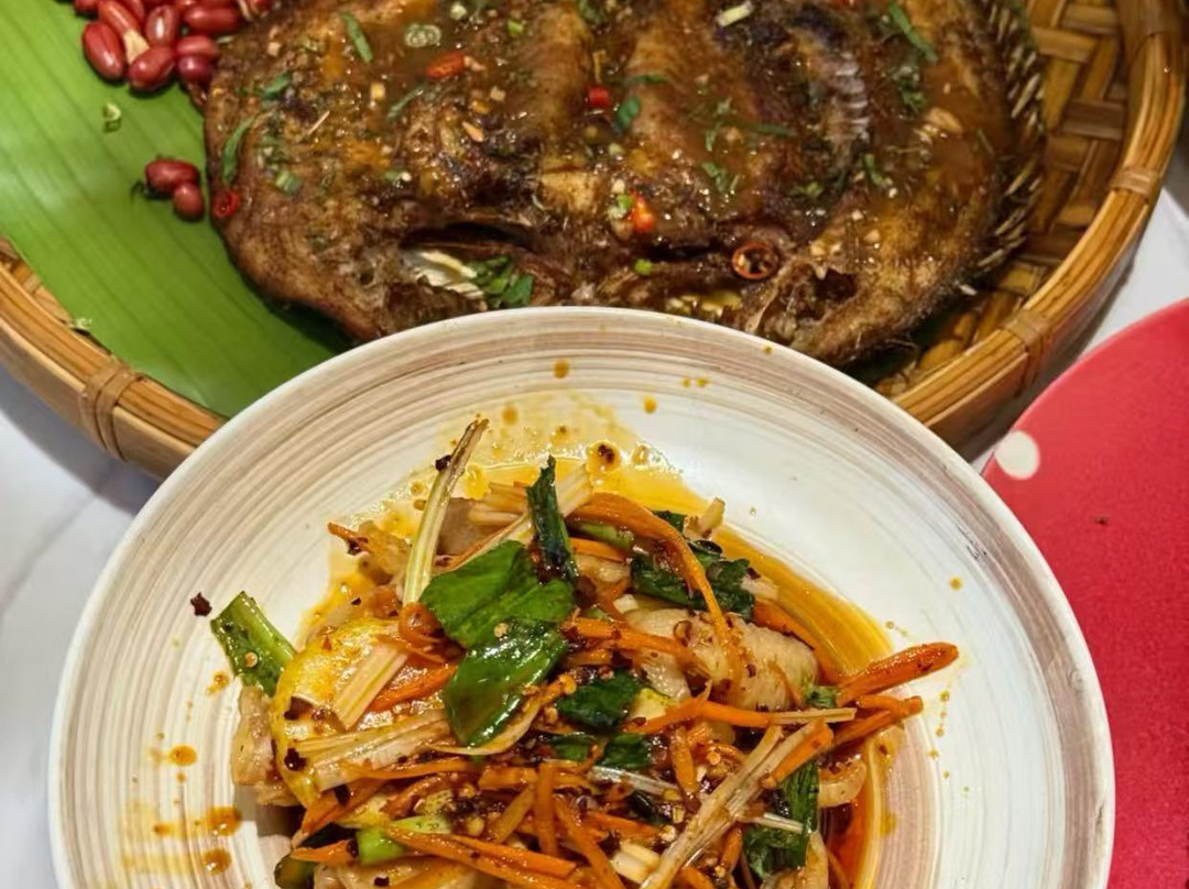 翠麓野白族庭院私房菜