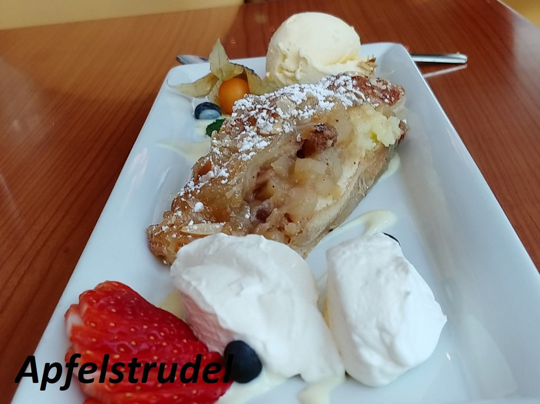 芮纳桑斯布彻姆酒店主图