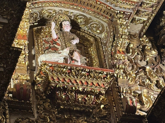 耶稣陪伴教堂（Iglesia de La Compania de Jesus）-基多必去景点