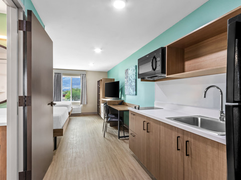 ECHO Suites Extended Stay by Wyndham Phoenix-Peoria/Glendale