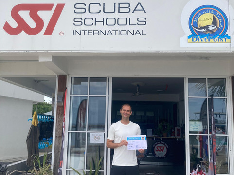 DivePoint Guraidhoo-康杜玛岛必去景点