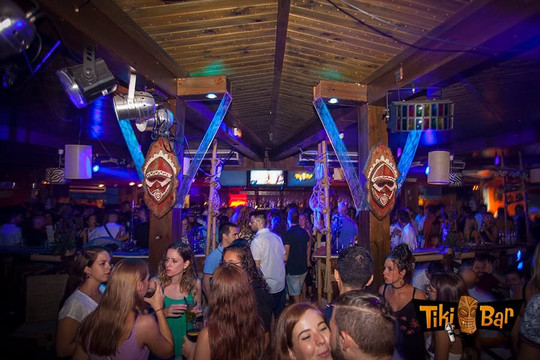 Tiki-Bar-甘迪亚海滩必去景点