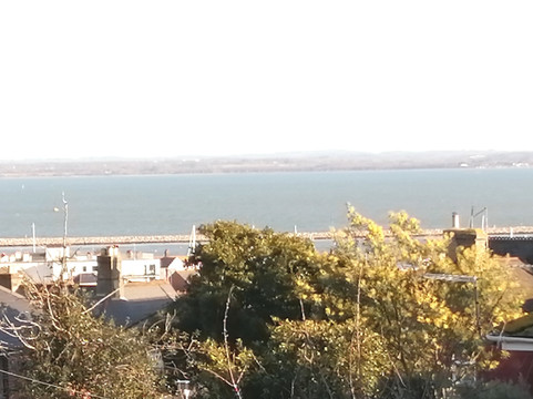 卡利登旅馆主图