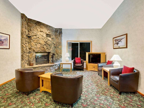 贝尔格莱德/博兹曼机场速 8 酒店