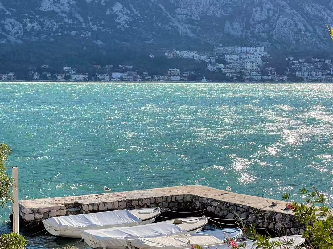 加拉蒂亚酒店主图