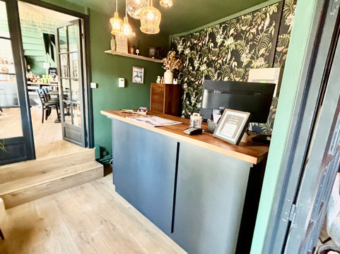 里威南酒店主图