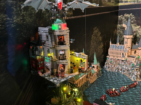 Brickopolis-Lourinha必去景点